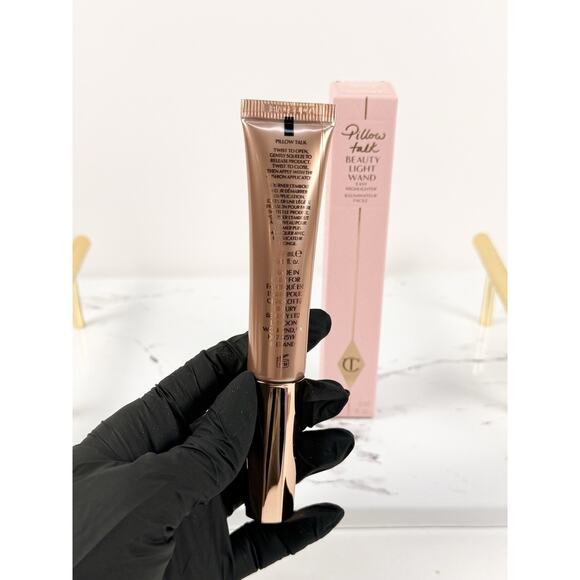 Charlotte Tilbury Beauty Light Wand Pillow Talk Brand New In Box Highlighter - Picture 4 of 13